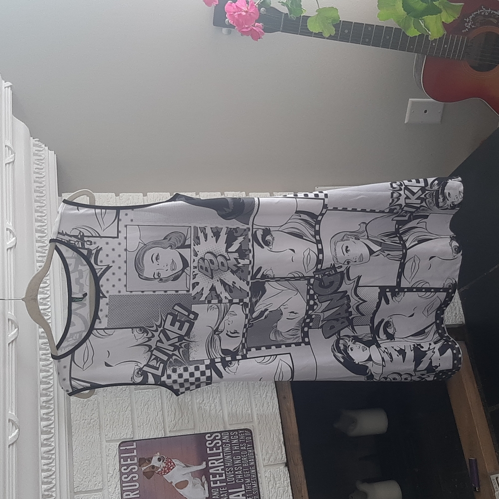 Women's Poliana Plus Comic Printed Graphic Mini Casual Sleeveless Dress Sz 2X